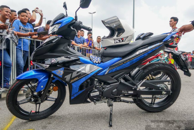 2019 yamaha y15zr trinh lang, nhieu net khac yamaha exciter hinh anh 7