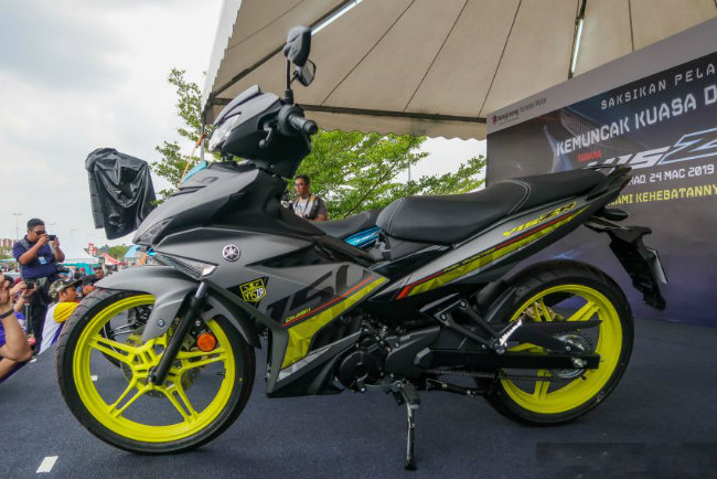 2019 yamaha y15zr trinh lang, nhieu net khac yamaha exciter hinh anh 8