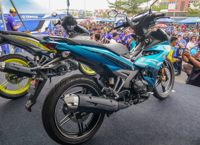 2019 yamaha y15zr trinh lang, nhieu net khac yamaha exciter hinh anh 9