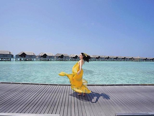 Khám phá thiên đường biển Maldives qua bộ ảnh sang chảnh của cựu hoa khôi báo chí