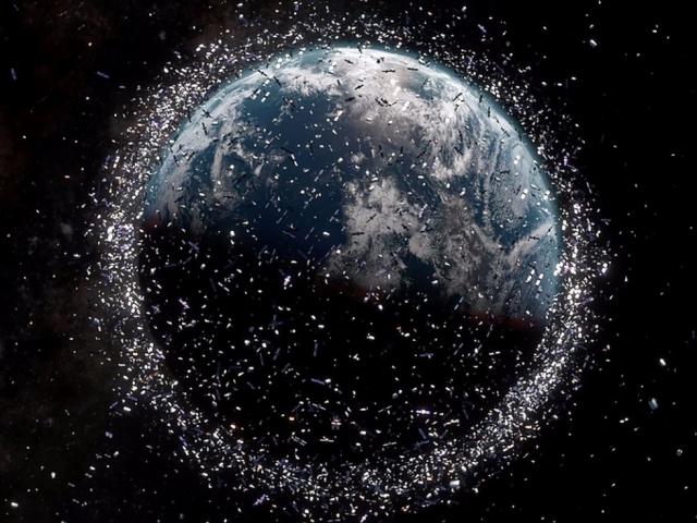 Điều gì sẽ xảy ra nếu tất cả rác thải Trái Đất phóng hết vào vũ trụ?