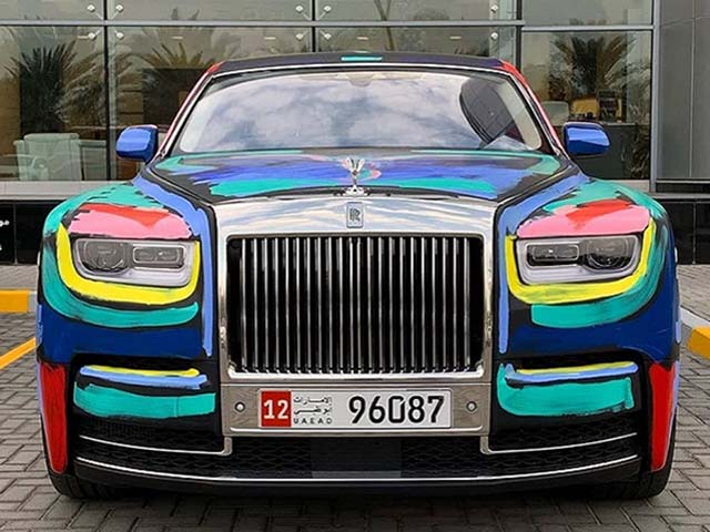 Rolls-Royce Phantom thế hệ thứ 8 độc đáo với lớp sơn nghệ thuật