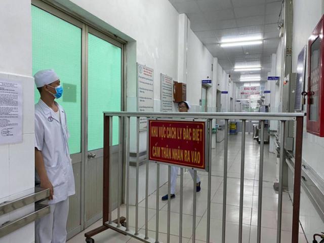 Nữ lễ tân khách sạn ở Nha Trang nghi nhiễm virus Corona, Việt Nam cách ly 97 người