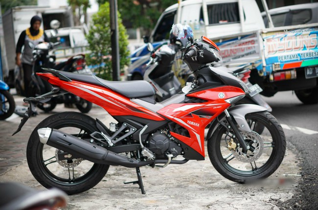 me man ngam vua con tay 2020 yamaha exciter ban do bac dac biet hinh anh 3