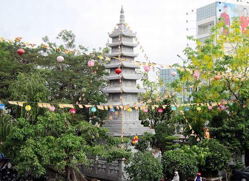 5 ngôi chùa nên viếng vào mùa lễ Phật đản - 6