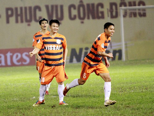 Văn Quyến không thể tỏa sáng như trận đầu tiên được ra sân tại AFC Cup