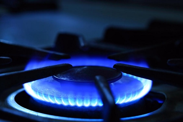 Hãy tham khảo những cách dưới đây để tiết kiệm gas nhé! Ảnh minh họa: bepgashuuthang