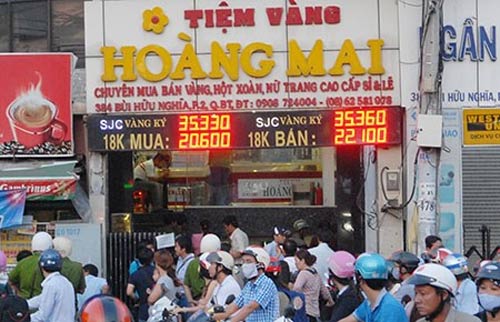 Tiệm vàng Hoàng Mai. Ảnh Pháp luật TP.HCM