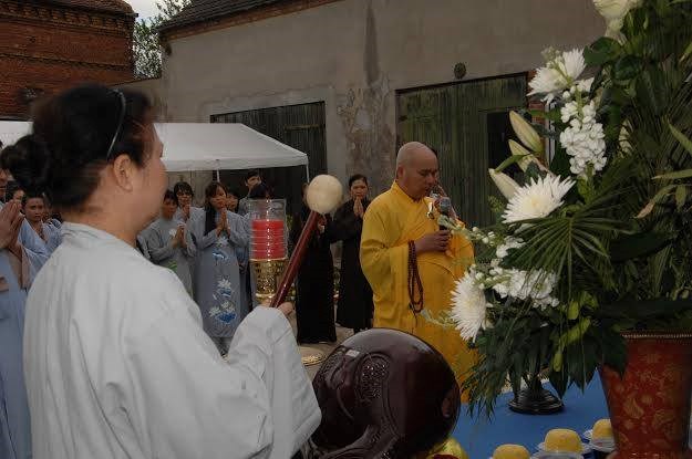 Quang cảnh buổi lễ tại chùa Từ Ân- Berlin. (Ảnh: Thanh Hải/Vietnam+)