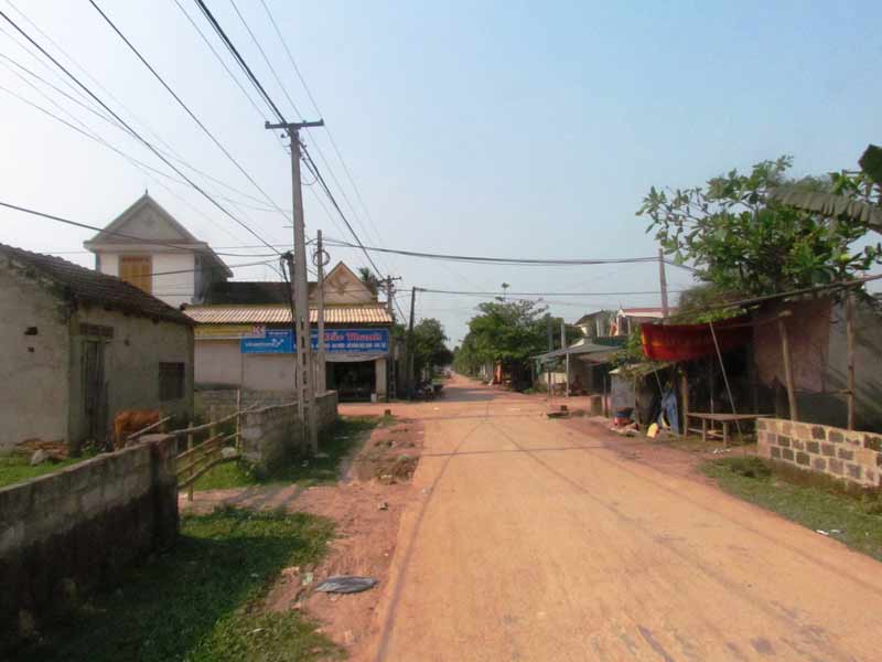 Đường điện kéo đến từng thôn ấp tại tỉnh Hậu Giang.