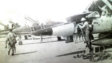 Tiêm kích F-5E trong Không quân Nhân dân Việt Nam trước giờ thực hiện nhiệm vụ bay. Nguồn: tạp chí Văn nghệ Quân đội 