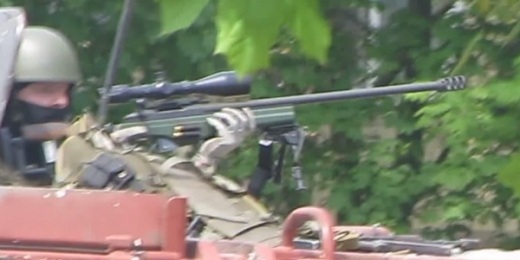 Lính Ukraine sử dụng súng Sako TRG ở Kramators'k?