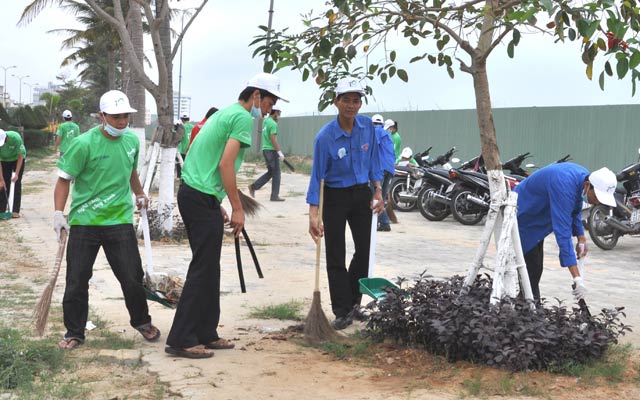 Thanh niên TP.Đà Nẵng đang rất tích cực đưa ra các sáng kiến nhằm giúp người dân ứng phó với BĐKH. 