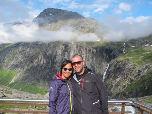  Trong chuyến đi đến Machu Picchu, chị Nguyễn Thanh Bình và anh Rasom Alessio đã quen nhau và trở thành bạn đồng hành từ đó.