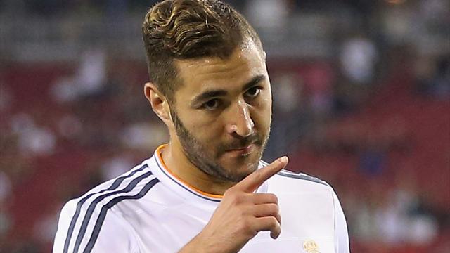 Real Madrid lên kế hoạch gia hạn với Benzema