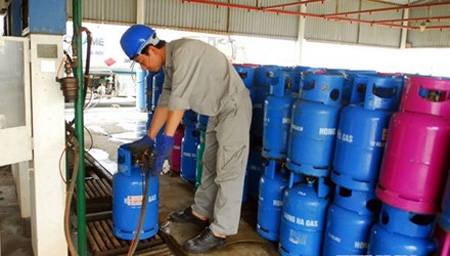 Giá gas sẽ tăng ở cả Hà Nội và TP.Hồ Chí Minh từ 1.6.