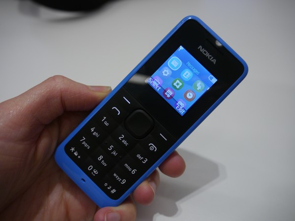 Nokia 105 được bán với giá 20 US khi lên kệ. Giá bán tại Việt Nam ở thời điểm hiện tại theo ghi nhận tại một số nhà phân phối nằm trong khoảng 420.000 đồng.