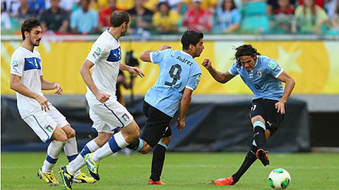 ĐT Italia vs ĐT Uruguay 