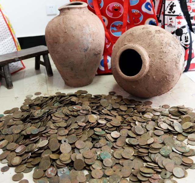 Đồng tiền xu cổ mang đến cảm giác tự hào và kỷ niệm lịch sử. Hãy chiêm ngưỡng hình ảnh đồng tiền xu cổ để hiểu rõ hơn về những giai đoạn của dân tộc Việt Nam.