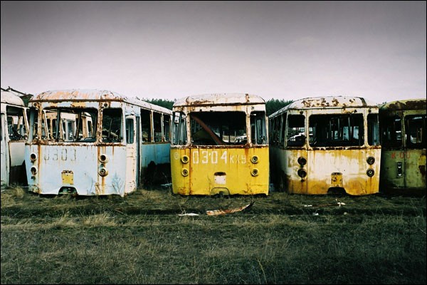 Nghĩa địa trực thăng, xe cứu hỏa sau thảm họa Chernobyl