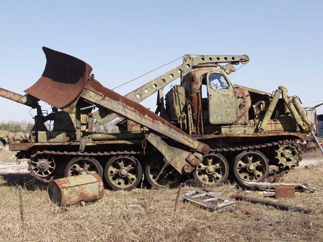 Nghĩa địa trực thăng, xe cứu hỏa sau thảm họa Chernobyl