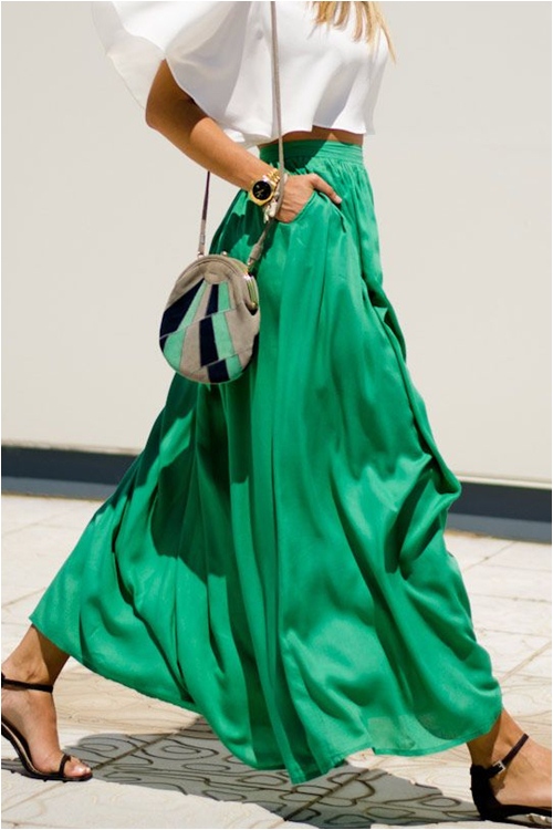 Chân váy màu xanh lá cây nên phối với áo gì  Bản tin Bình Thuận