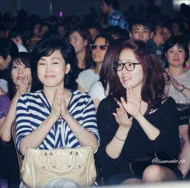 Bất ngờ với nhan sắc của mẹ và chị gái Lee Min Ho