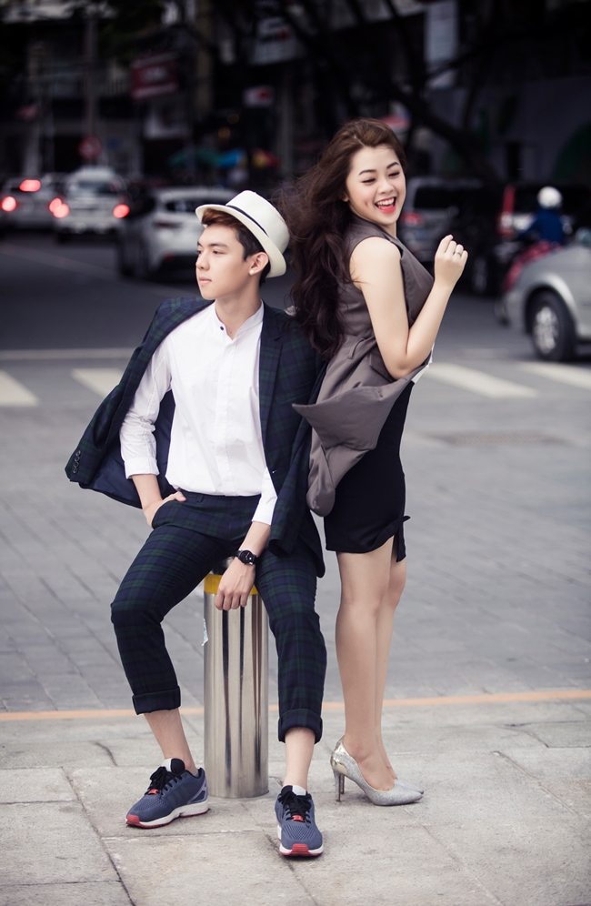 Trai xinh, gái đẹp” Vietnam Idol tình tứ dạo phố