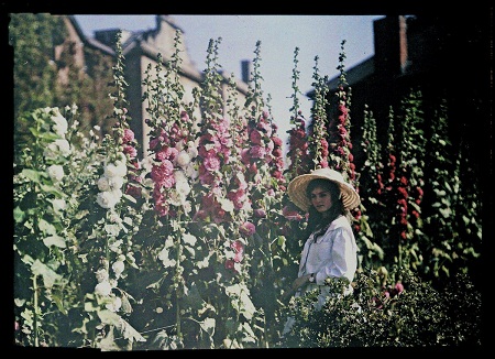 Janet Laing ở tuổi 16. Ảnh chụp năm 1914.