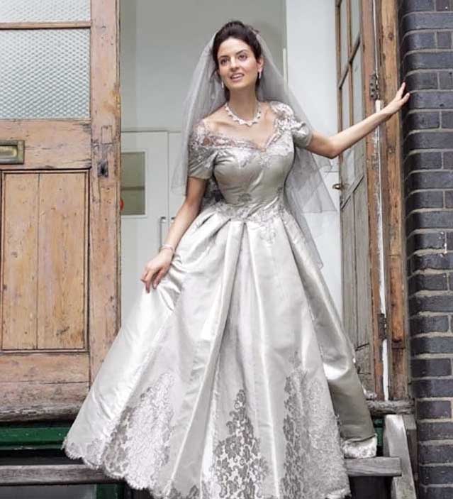 9 chiếc váy cưới đẹp và đắt tiền nhất của sao  ELLE VN
