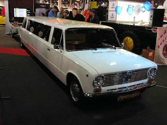 top 10 xe limousine dai nhat, xa xi nhu vu truong di dong hinh anh 10