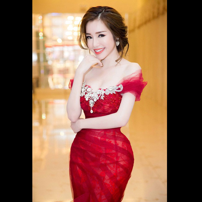 5 hot girl viet ngay cang xinh dep, goi cam hinh anh 1