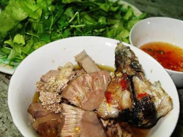 Những món ngon từ con cá chuồn ở xứ Quảng - Dân Việt