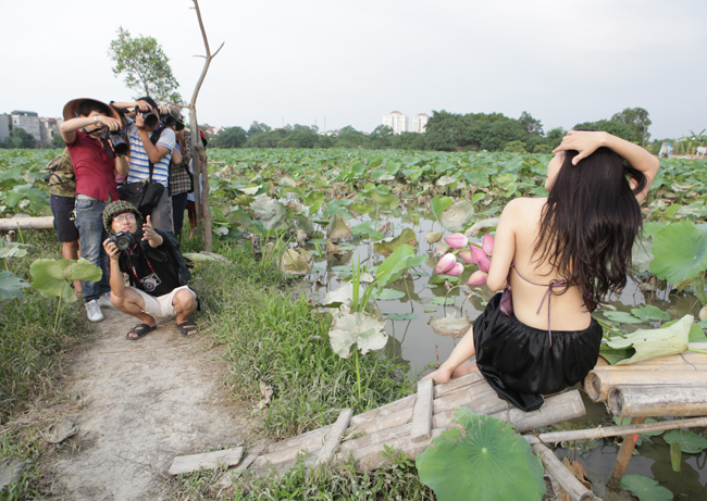 thieu nu ha thanh 