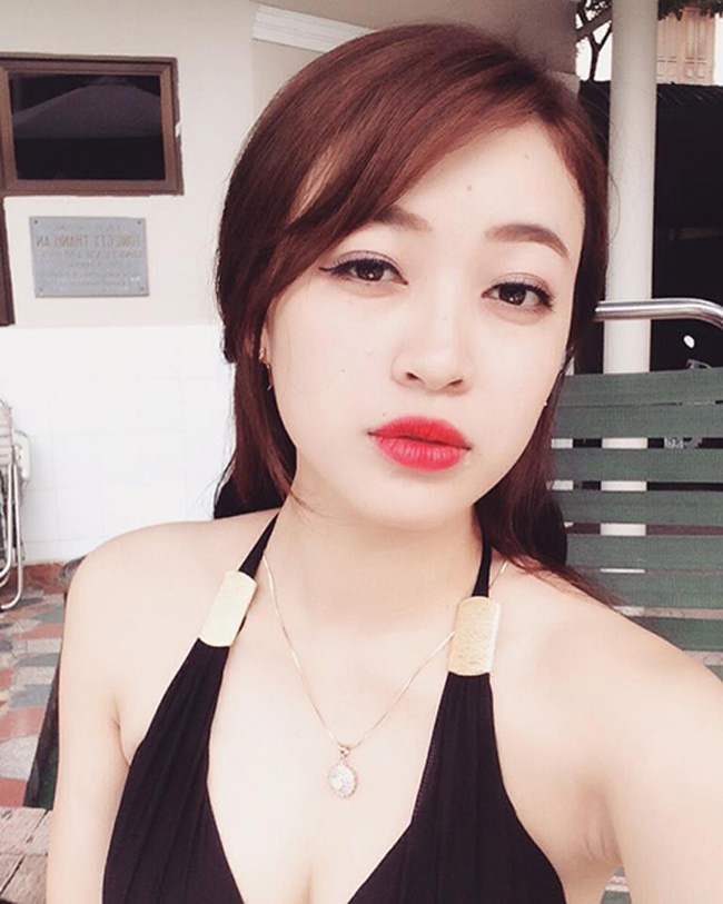 5 hot girl viet bat ngo noi nhu con sau 1 mua bong hinh anh 4