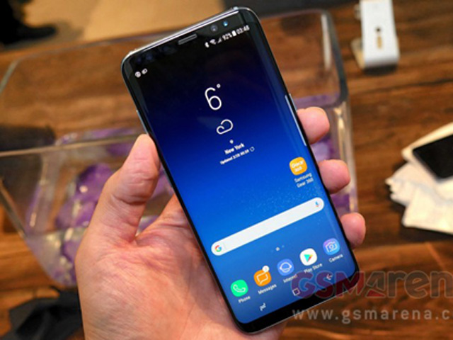 Samsung Galaxy S8+ bản RAM 6GB giá 23,4 triệu đồng