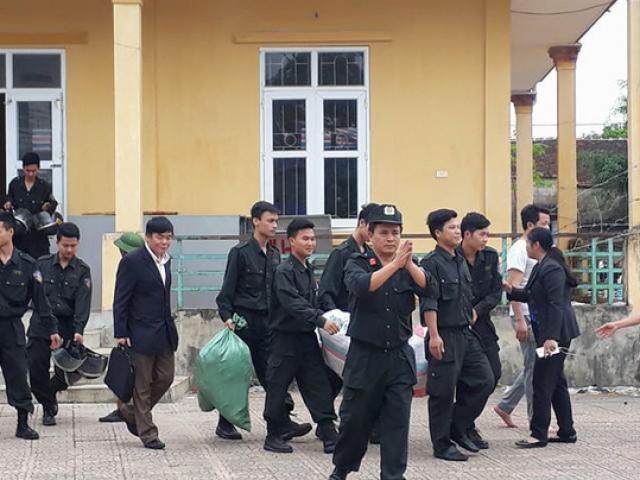 Nóng: Dân Đồng Tâm thả 19 cán bộ, công an bị bắt giữ