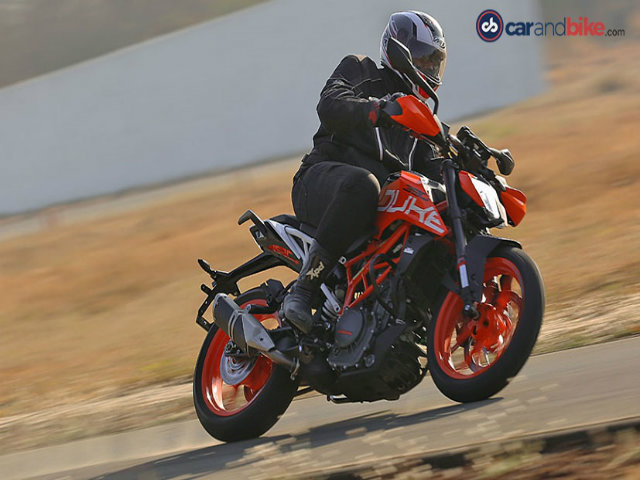 Người Việt có nên chi 190 triệu đồng mua 2017 KTM 390 Duke?