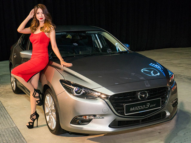 Cần bán xe Mazda 3 đời 2017 màu nâu xe nhập