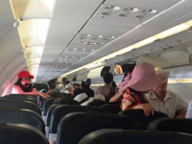 Cấm sử dụng sạc pin điện thoại dự phòng trên máy bay