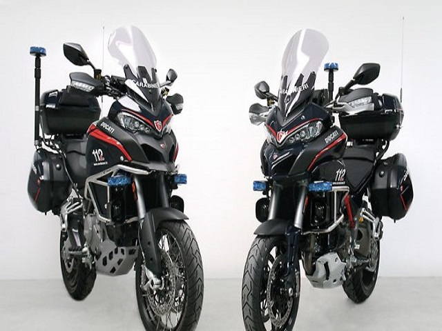 Cảnh sát Ý tuyển hàng khủng Ducati Multistrada 1200S