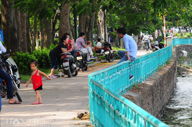 anh: muon kieu chong nong duoi cai nang 40 do c o ha noi hinh anh 6