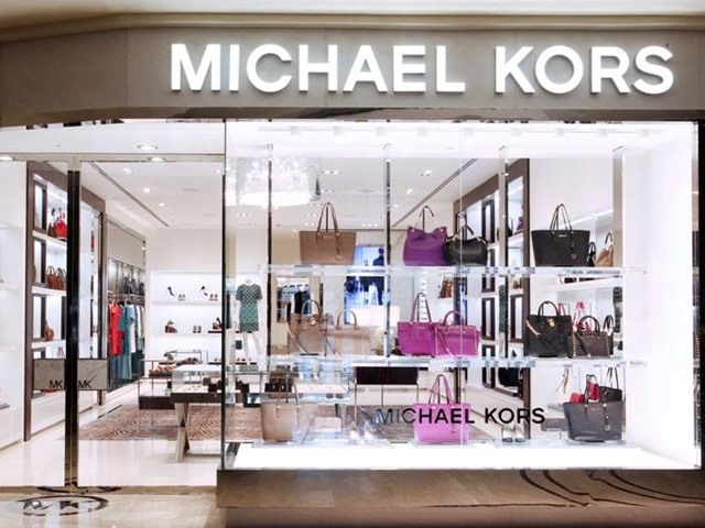 Từng được nhiều sao nâng như trứng, túi Michael Kors giờ ế bất ngờ!