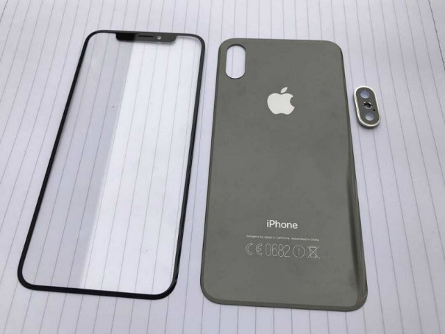 iPhone 8, iPhone 7s đồng loạt xuất hiện, màn hình phủ toàn mặt trước