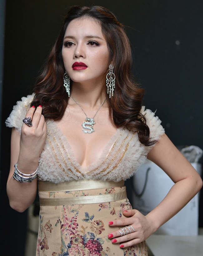 viet anh nguoi phan xu cap ke voi bao thanh, thanh bi tren man anh khien vo lo ngay ngay hinh anh 27