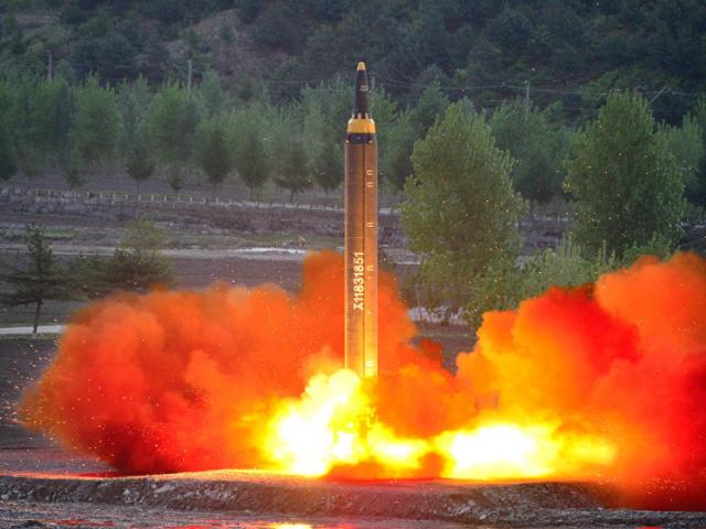 Triều Tiên dọa dồn toàn bộ năng lực hạt nhân hủy diệt Mỹ