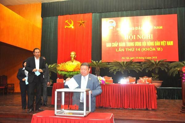 Tin mới: Ông Đinh Khắc Đính được bầu làm Phó Chủ tịch T.Ư Hội NDVN- Ảnh 2.