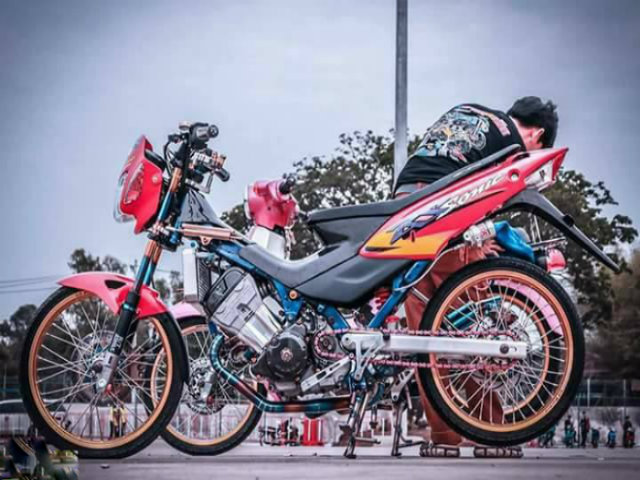 Ngắm Honda Sonic độ khiến thanh niên mê mệt