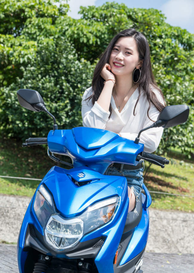 ngat ngay chan dai mien man ben xe ga suzuki hinh anh 8