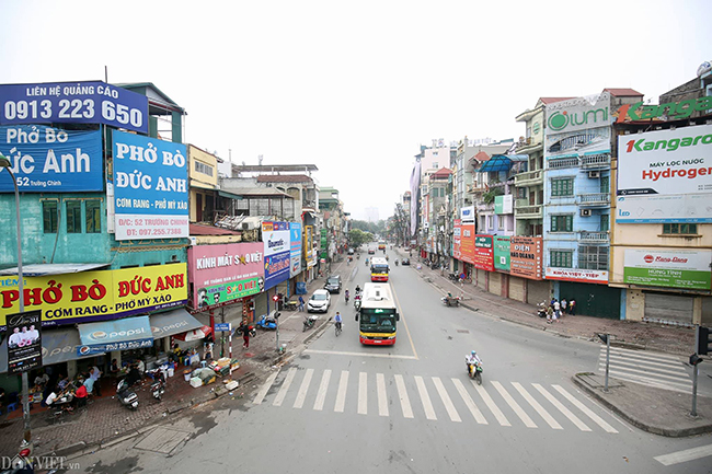 duong pho ha noi vang ve nhu tet dip nghi le keo dai 4 ngay hinh anh 10